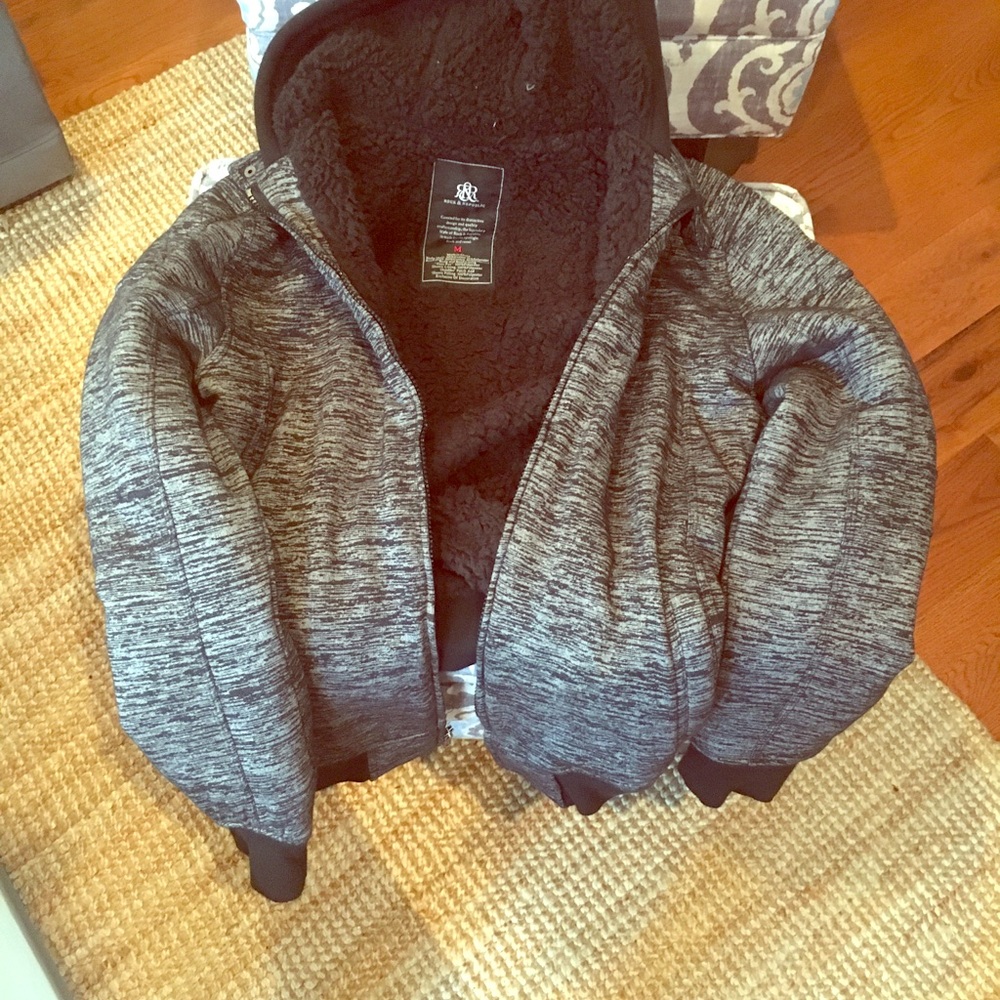 Rock and Republic Fleece Lined Hoodie - Medium